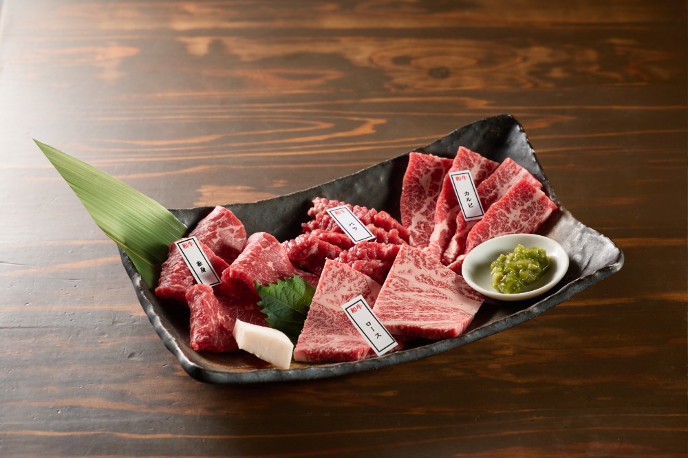 刻み山葵と出汁醤油でいただく